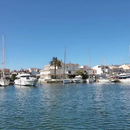Club Nautic Iv B 16 Apartmán